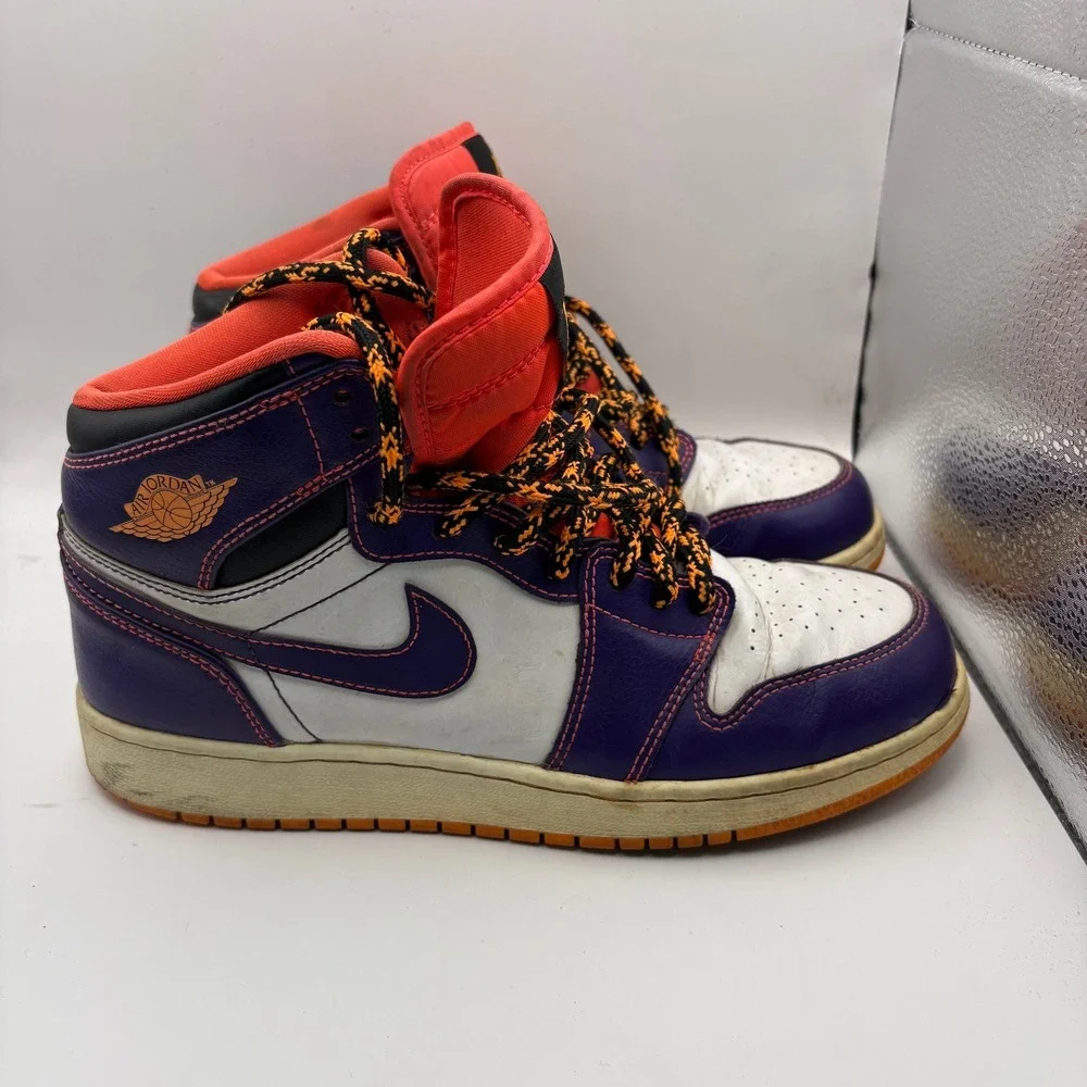 Jordan 1 Retro High Taz Court Purple Bright Crimson Kids 6Y 705300-507